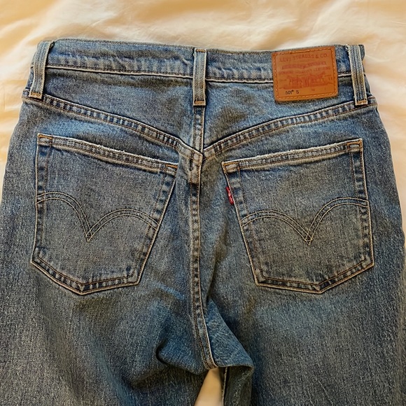 Levi's
501 Skinny Jean Leave A Trace - Picture 16 of 16